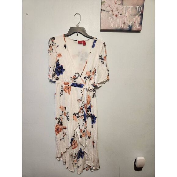 Daytrip Size S Chambray Cabernet Floral Hi- Low Wrap Dress - Picture 3 of 7